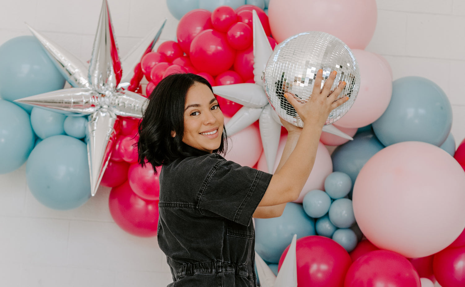 Glo Party+ Co specializes in styling backdrops for any event. From birthdays, showers, corporate events to weddings. We can customize beautiful backdrops to be the spotlight at your event. We truly have a passion for making our clients visions come to life.